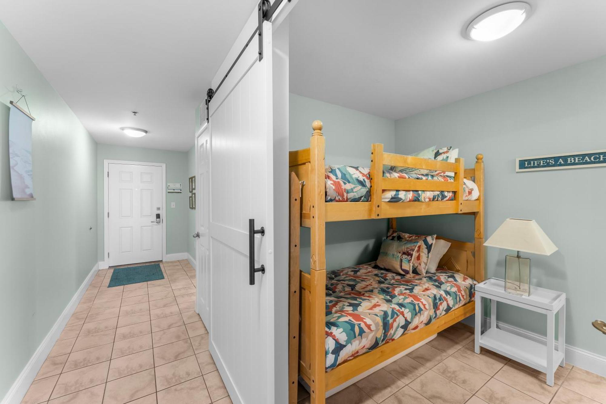 Living Right At Laketown Wharf #1016 By Nautical Properties Panama City Beach Eksteriør billede