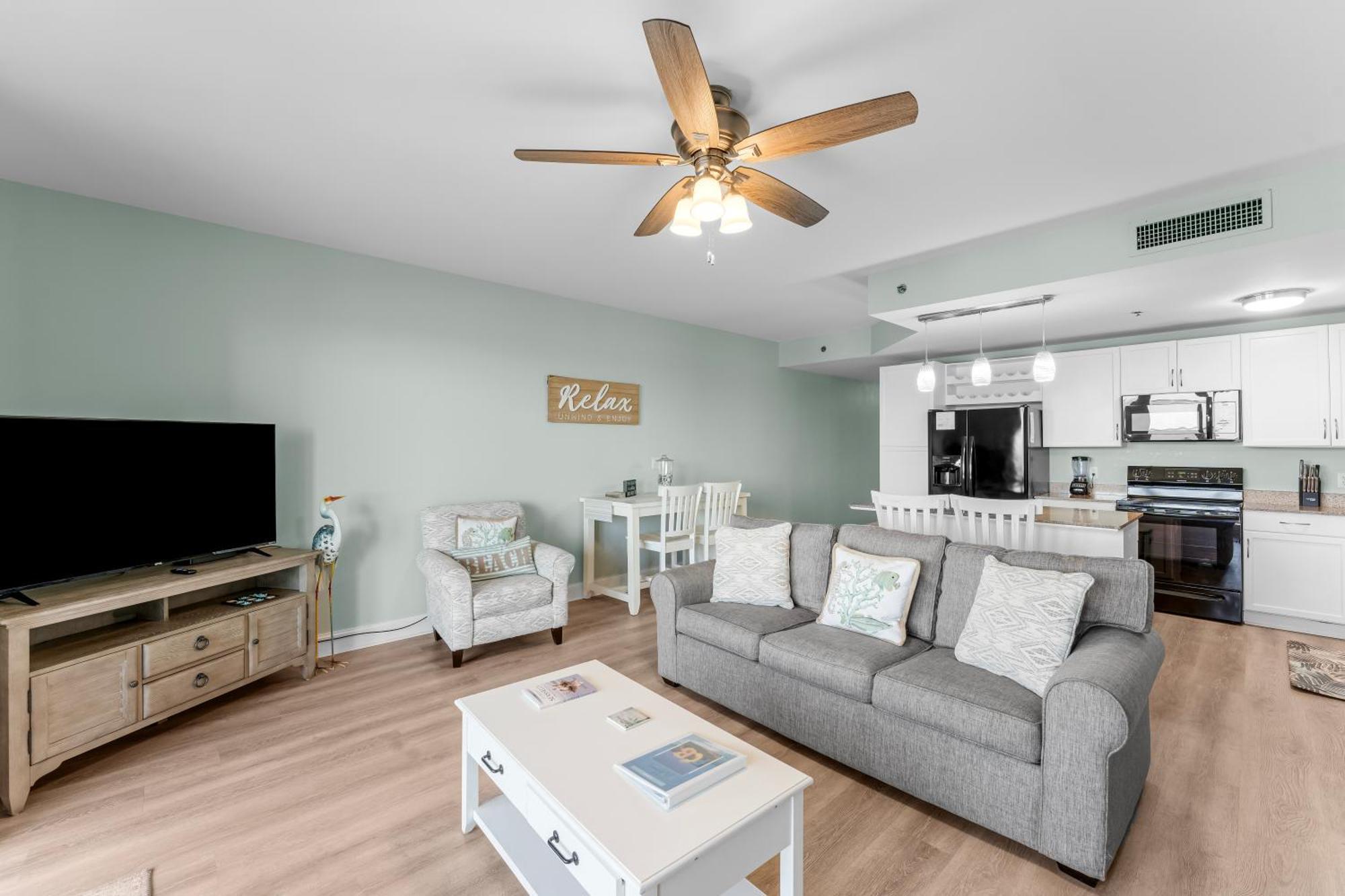 Living Right At Laketown Wharf #1016 By Nautical Properties Panama City Beach Eksteriør billede