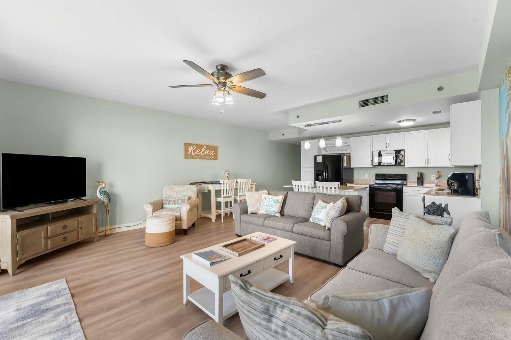 Living Right At Laketown Wharf #1016 By Nautical Properties Panama City Beach Eksteriør billede
