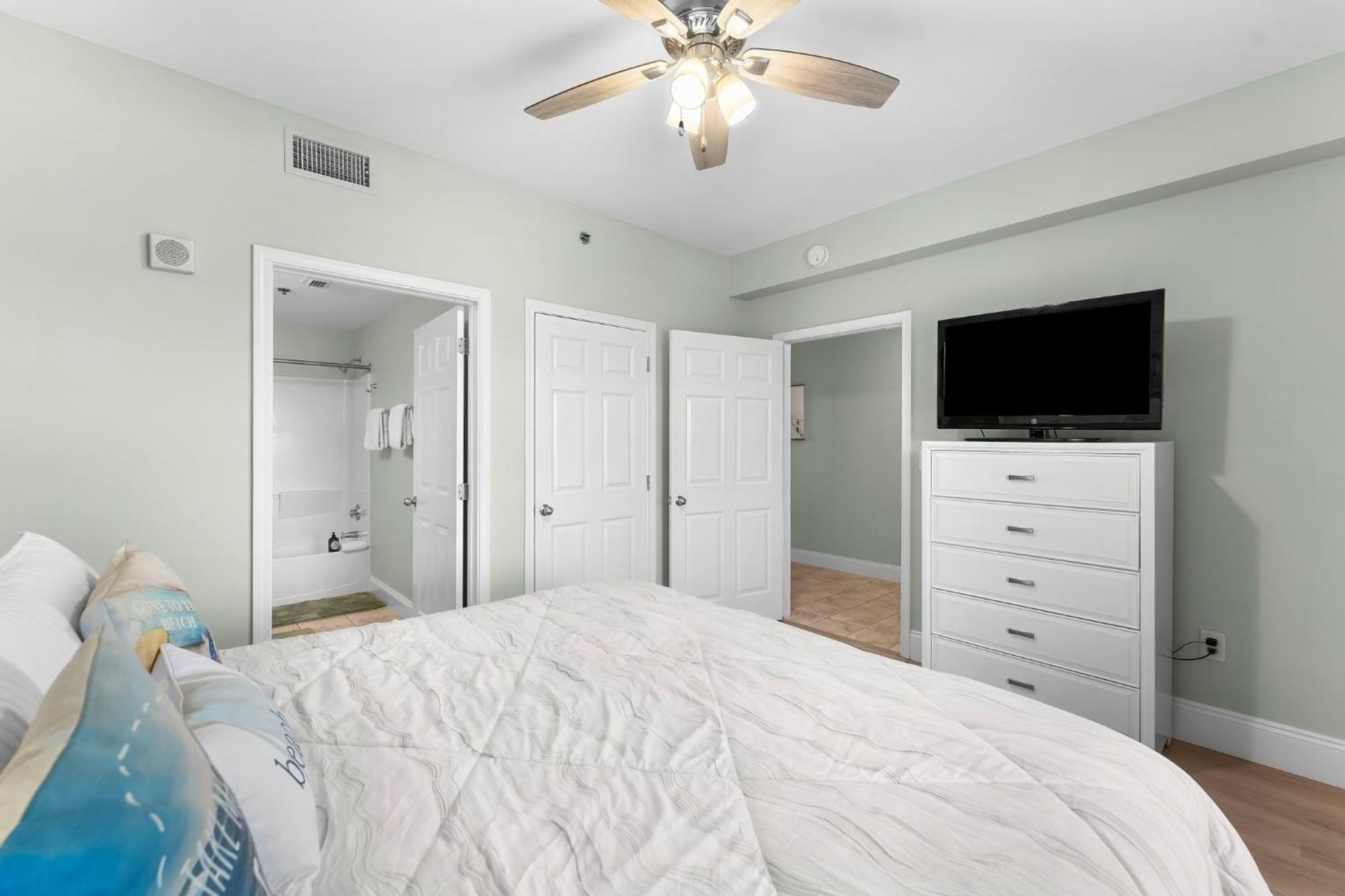 Living Right At Laketown Wharf #1016 By Nautical Properties Panama City Beach Eksteriør billede